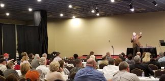 Ken Corbin Speaks to Full Room at Tunica Show seminar why people buy homes