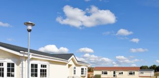 Harris Homes’ Success in Pre-Owned Sales is Built on Relationships Harris Homes Mobile Home Sales Tucson Arizona