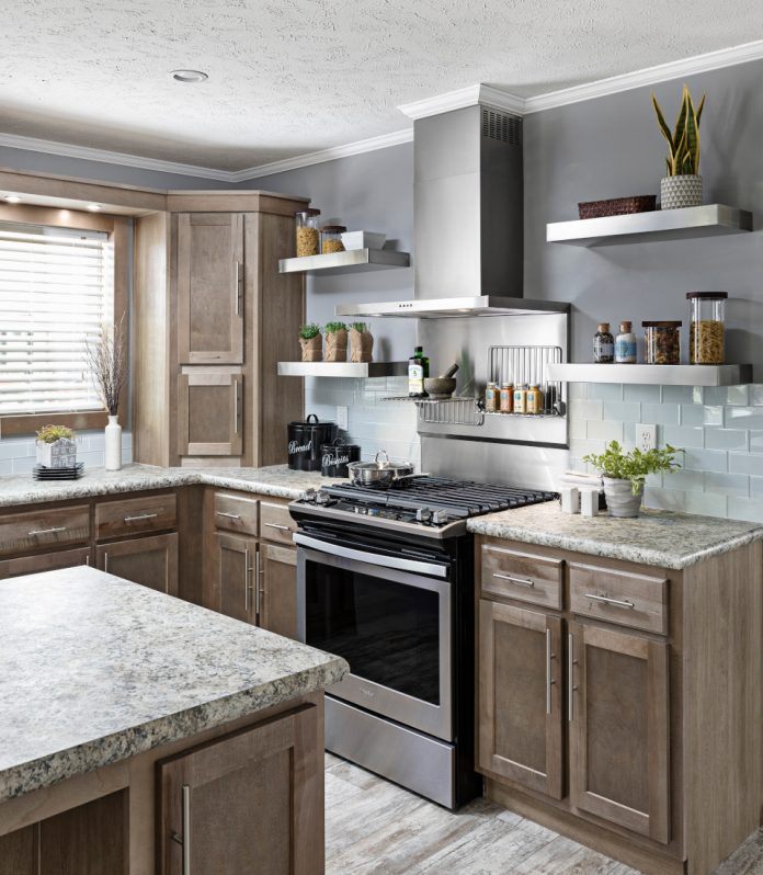 MH Advantage and CHOICE Home Champion UK3 kitchen design