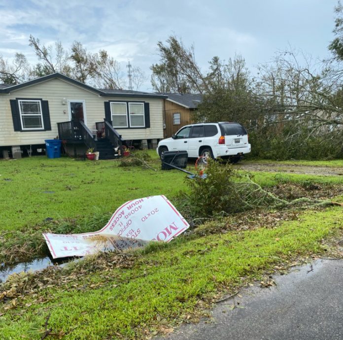 Lake Charles Manufactured Home Endures Hurricane Laura