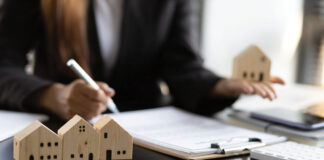 Project Aims to Decode Nation’s Zoning block homes desk work manufactured housing national zoning atlas