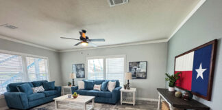 Peer Through the Looking Glass 2025 manufactured housing design trends interior living area texas mhinsider magazine