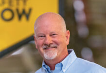 2025 MHInsider Advocacy Award manufactured housing mhinsider magazine award winner bill boor cavco