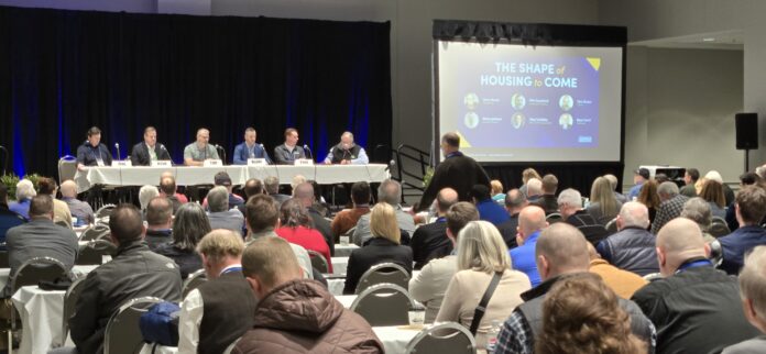 louisville manufactured housing show education sessions stage speaker audience